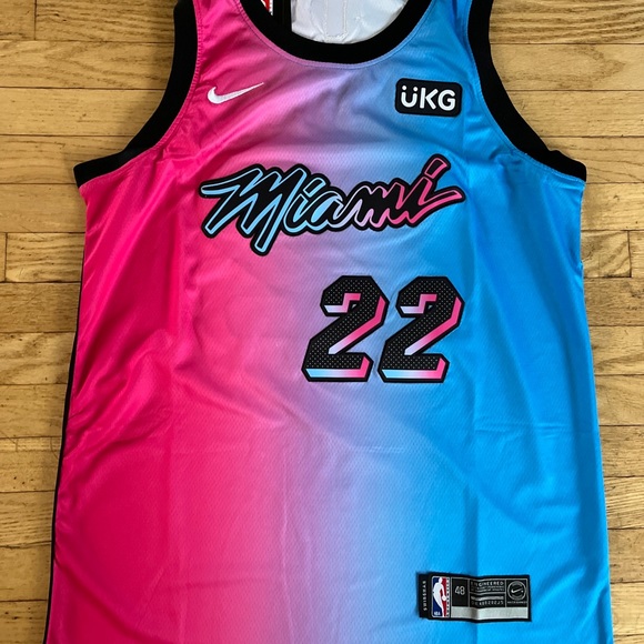 Jimmy Butler Miami Heat Jersey - Picture 2 of 2